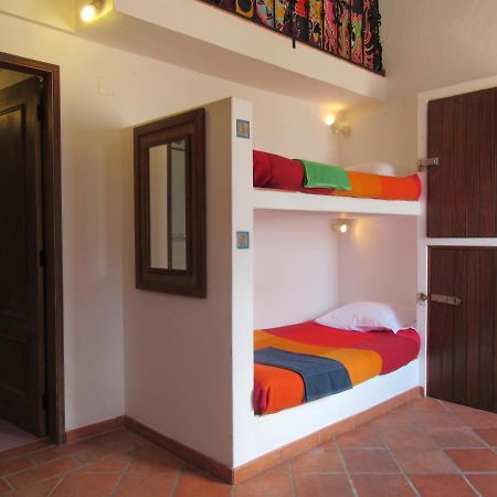 Casa Amarela Hotell Vila Nova de Milfontes Exteriör bild