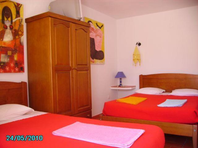 Casa Amarela Hotell Vila Nova de Milfontes Exteriör bild