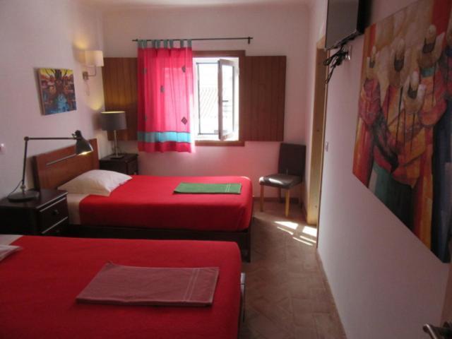 Casa Amarela Hotell Vila Nova de Milfontes Exteriör bild