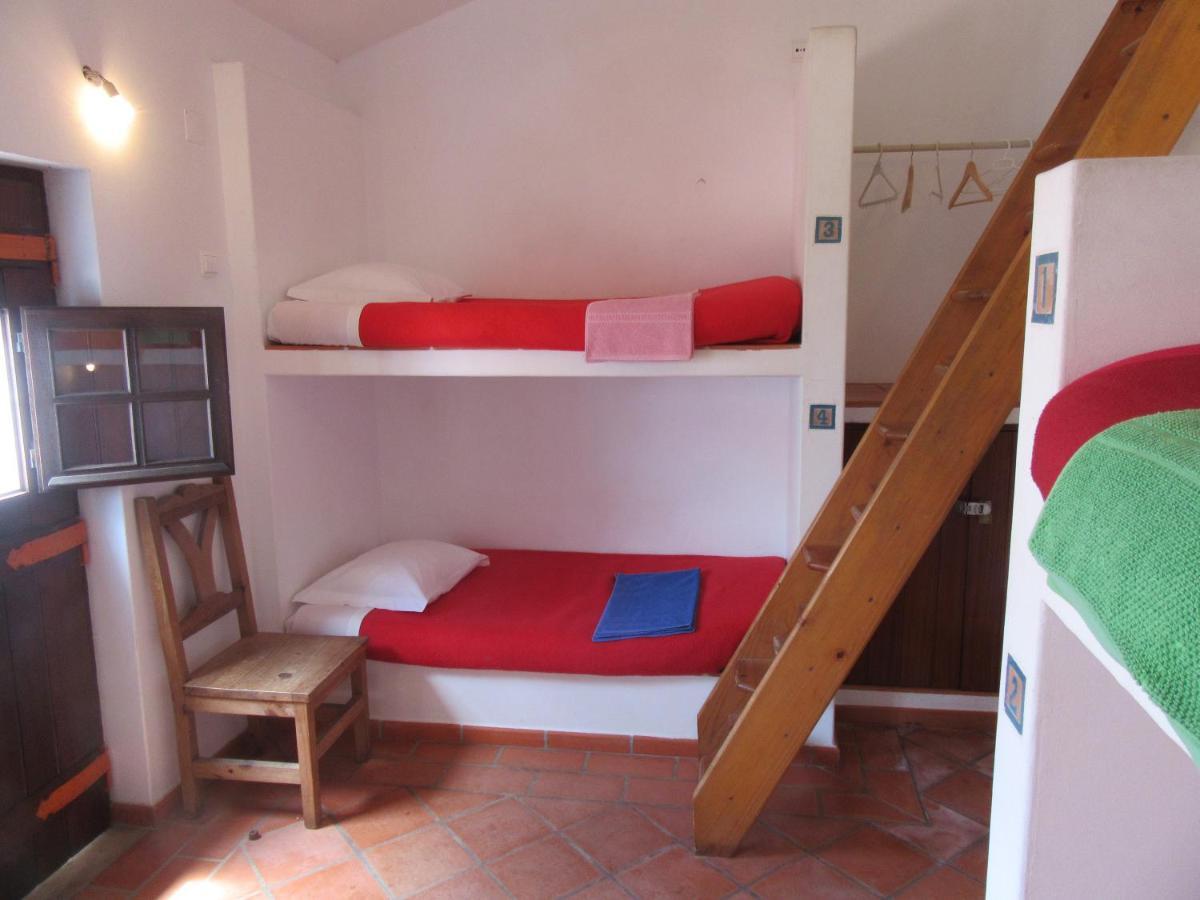 Casa Amarela Hotell Vila Nova de Milfontes Exteriör bild