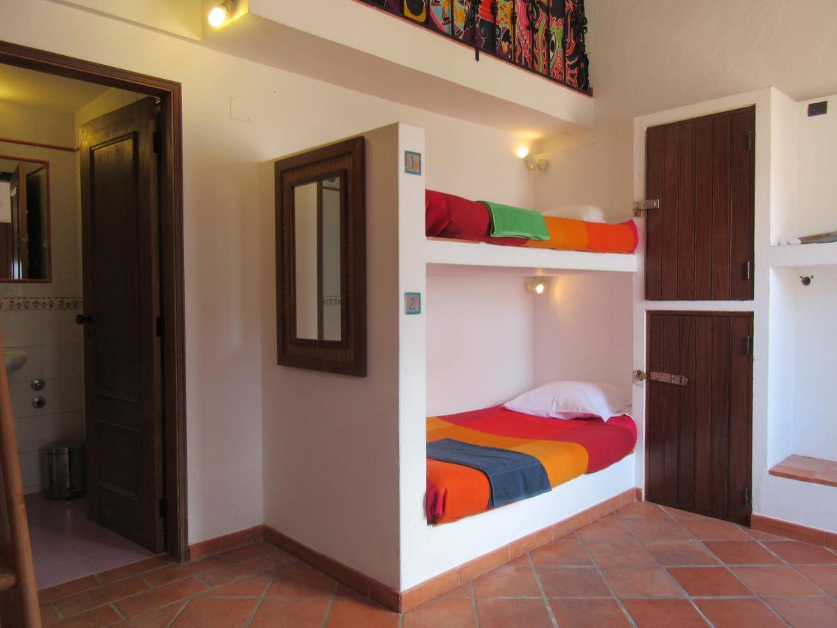 Casa Amarela Hotell Vila Nova de Milfontes Exteriör bild